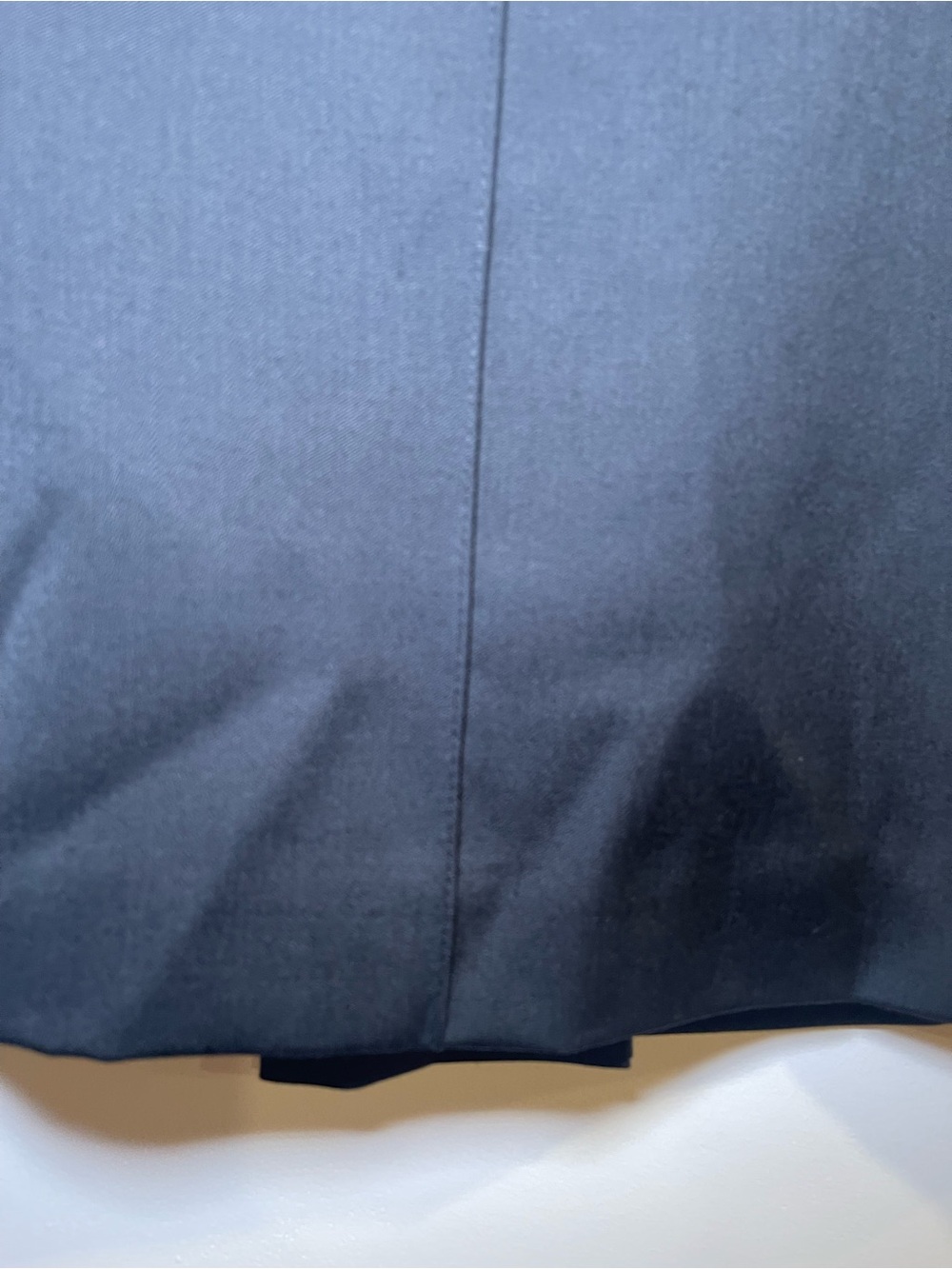 Max Azria Black Skirt NWT- Size 10 - Picture 4 of 12